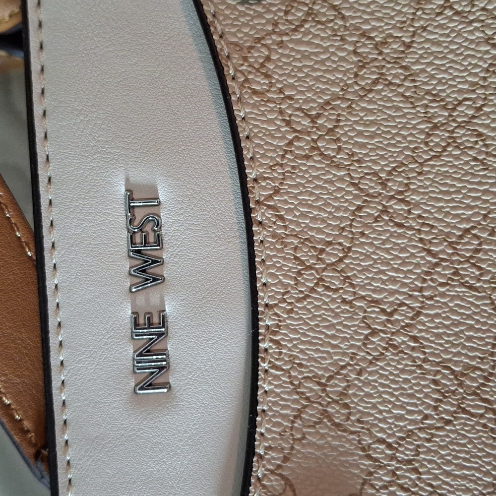 Nine West Beige and White Textured Purse